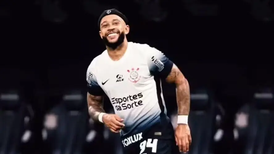 Memphis a um passo de novo bônus milionário no Corinthians
